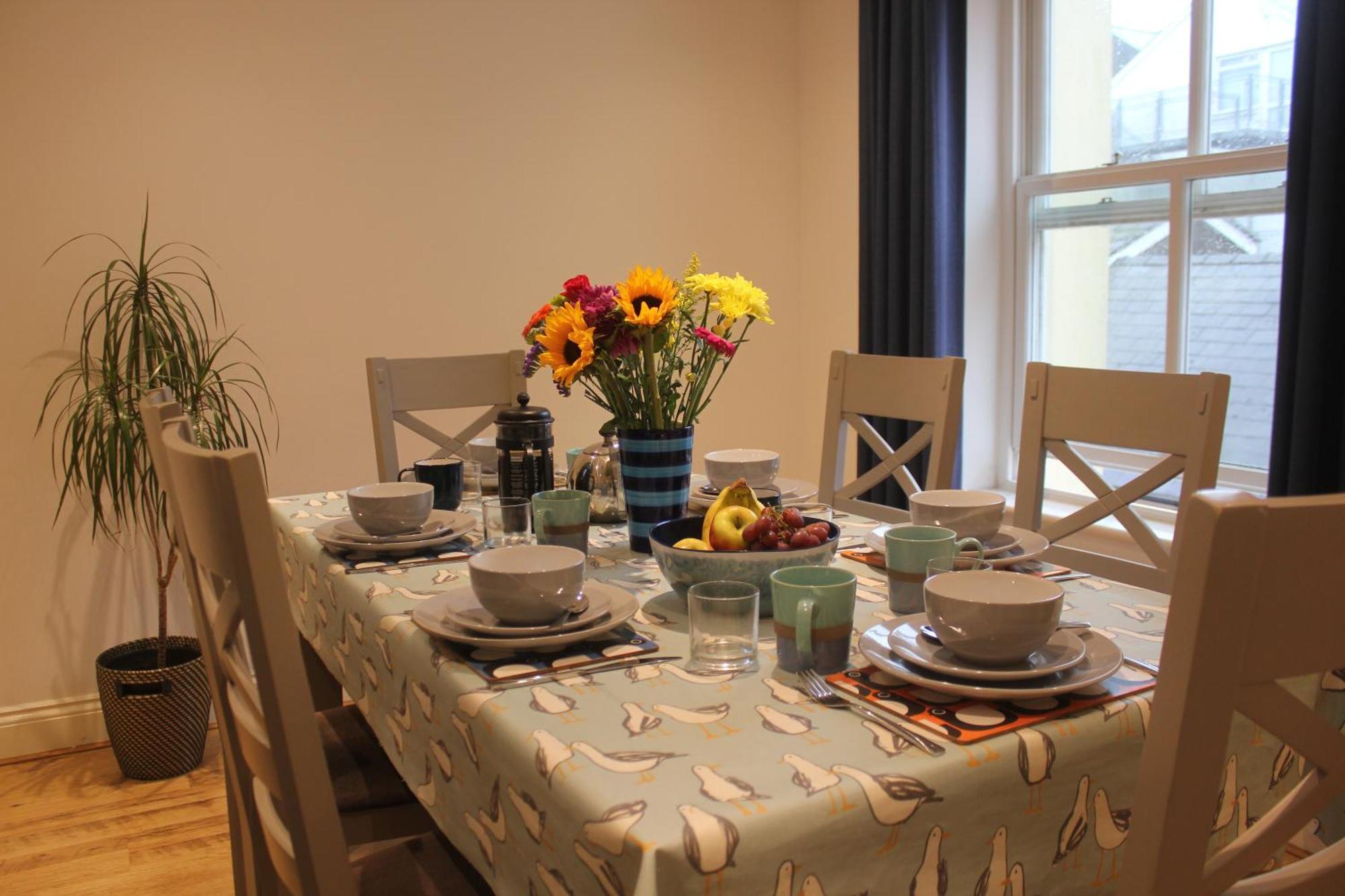 Stylish Flat In Central Tenby & Free Parking المظهر الخارجي الصورة